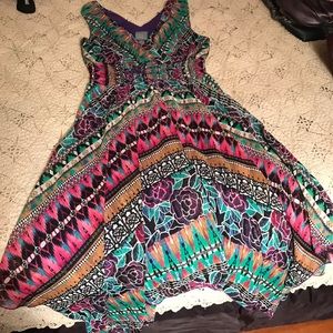 Sleeveless V Neck chinch waist summer dress